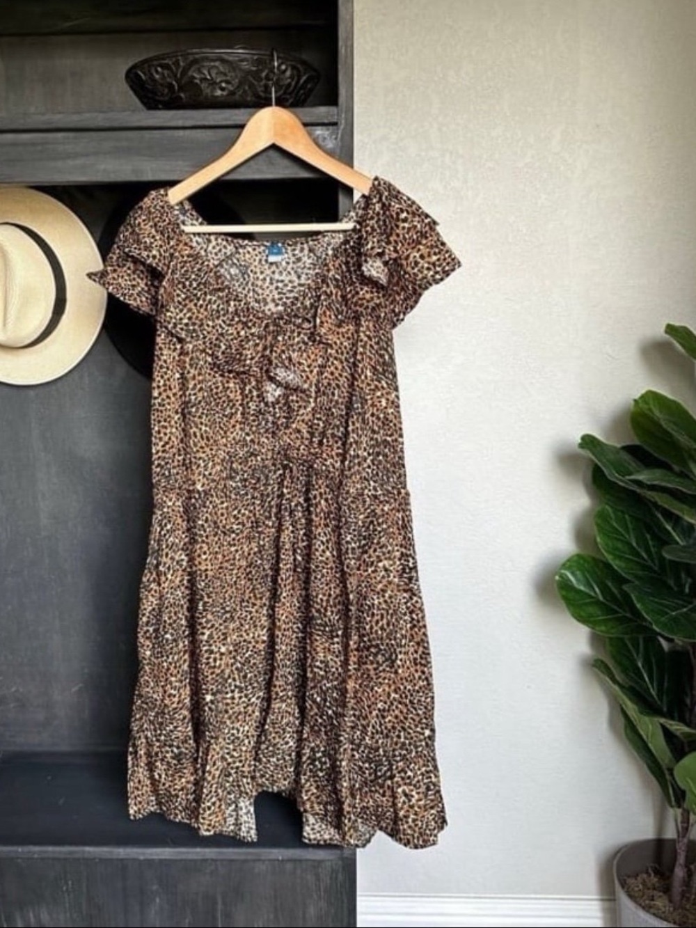 Old Navy Womens Plus Size Dress - Flutter Sleeve Ruffle Trim Leopard Print 3X